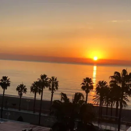 Lejlighed Luxury Beachfront In Costa Benalmádena